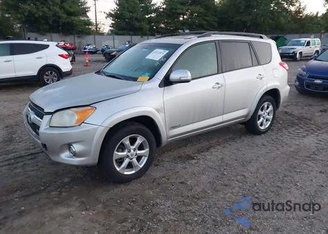 2010 Toyota Rav4 Limited V6 z USA, uszkodzony, nr VIN 2T3YK4DV6AW005128